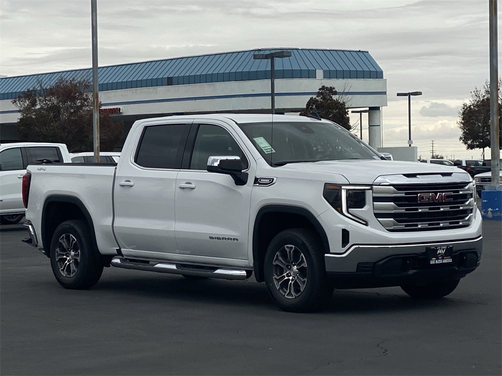 2026 Gmc Sierra 1500 SLE photo 3