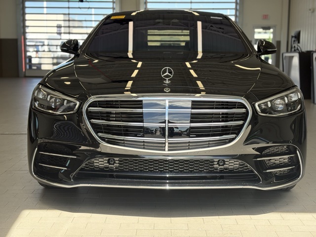 2025 Mercedes Benz S 580 4MATIC photo 6