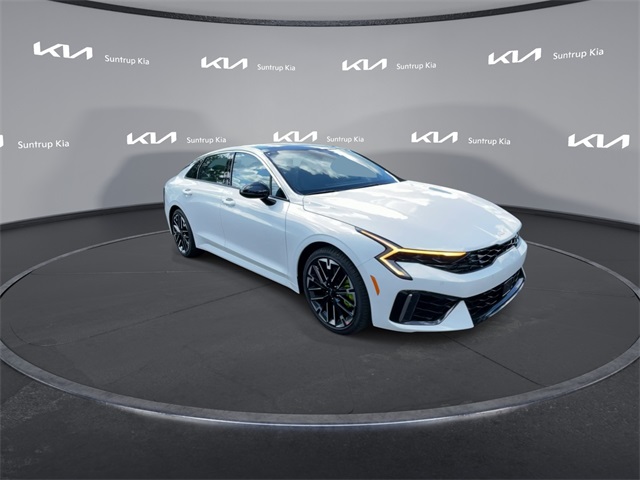 2026 Kia K5 GT photo 3