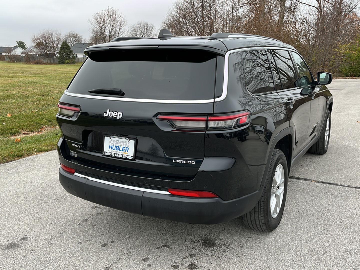 2023 Jeep Grand Cherokee Laredo photo 4