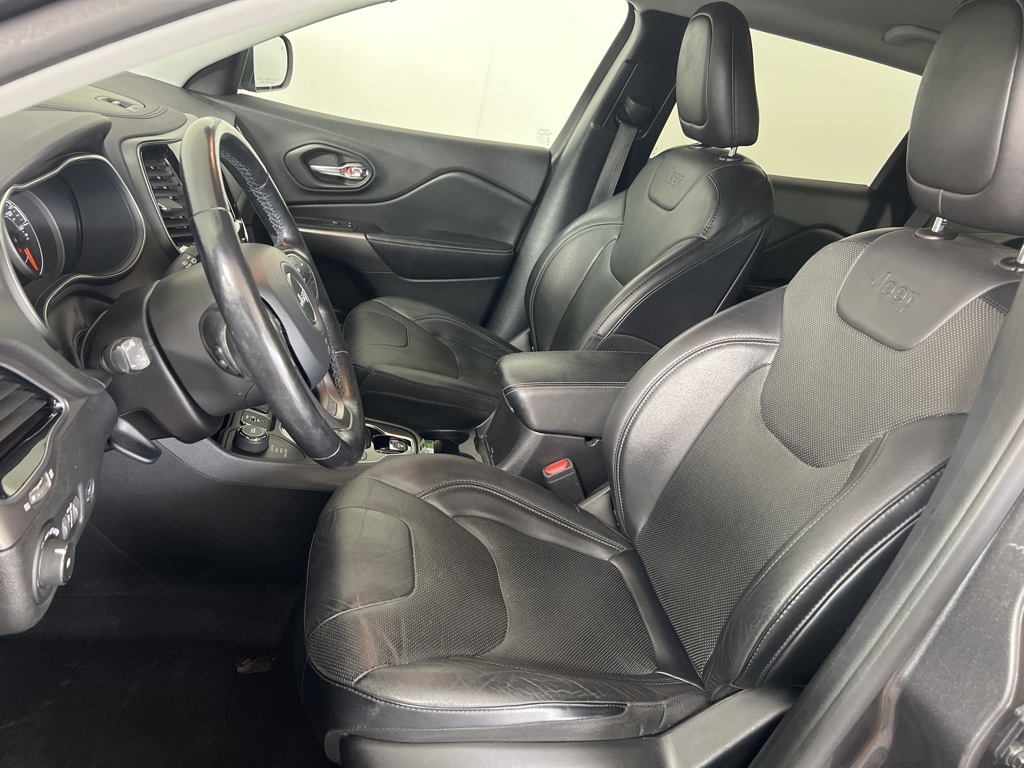 2020 Jeep Cherokee Limited photo 4