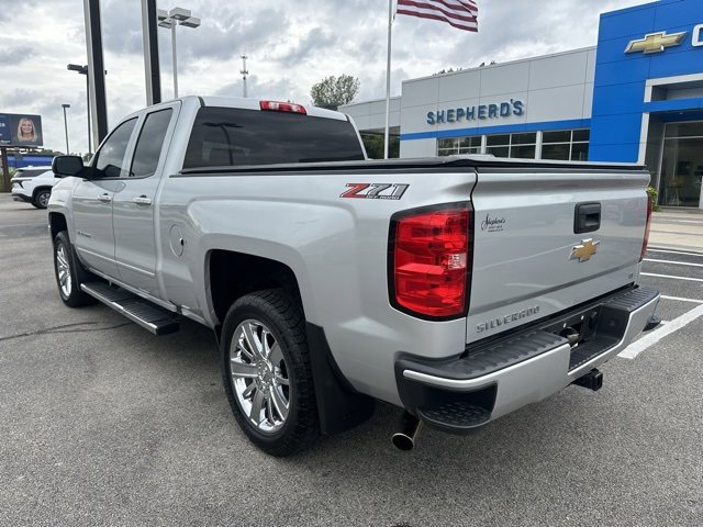 2018 Chevrolet Silverado 1500 LT photo 17