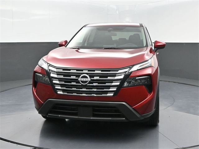 2026 Nissan Rogue SV photo 2