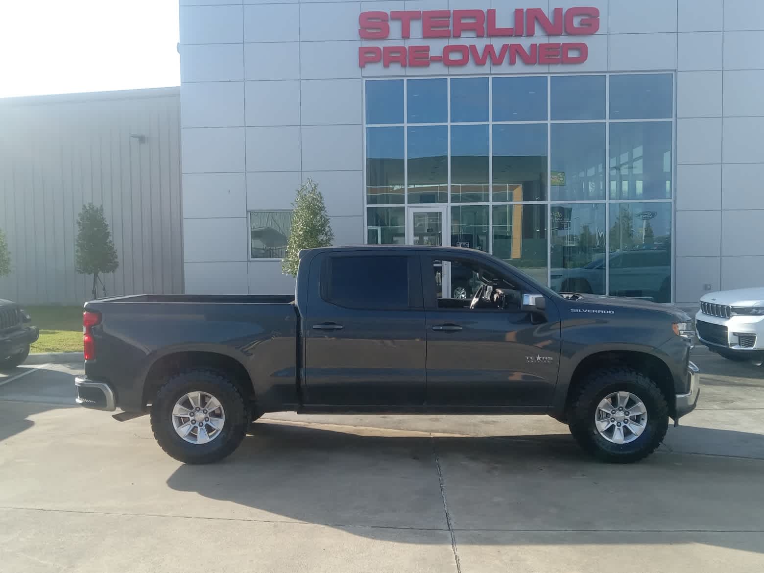 2021 Chevrolet Silverado 1500 LT's photo