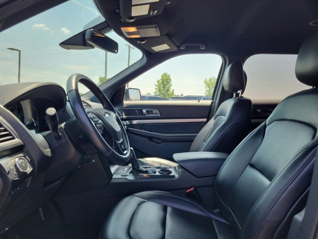 2019 Ford Explorer XLT photo 15