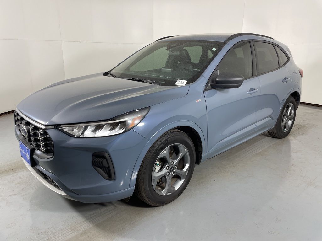 2023 Ford Escape ST-Line photo 5