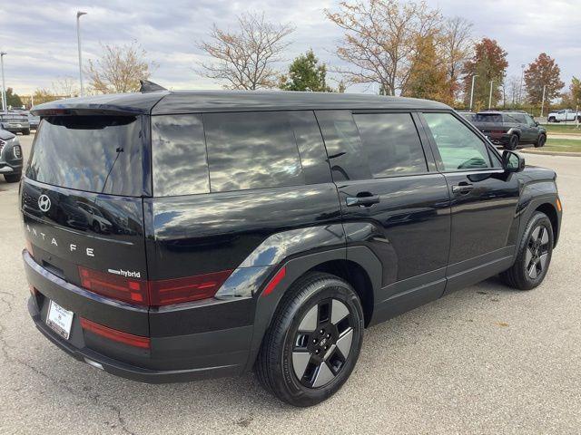 2026 Hyundai Santa Fe SE photo 4