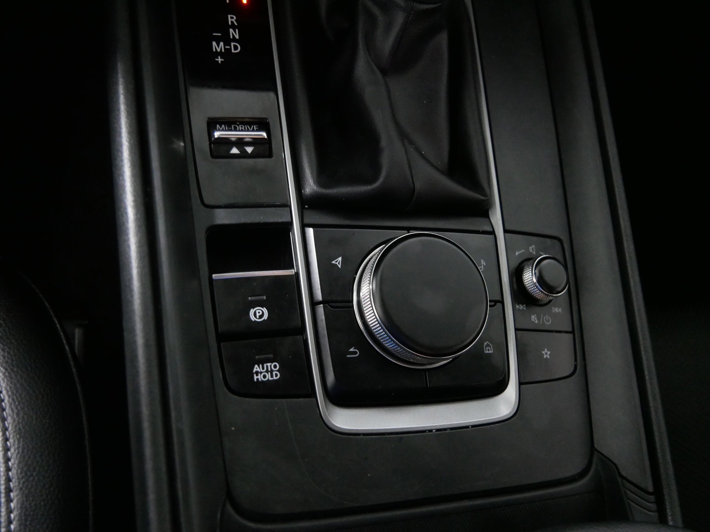 2023 Mazda CX-50 2.5 Preferred Plus photo 29