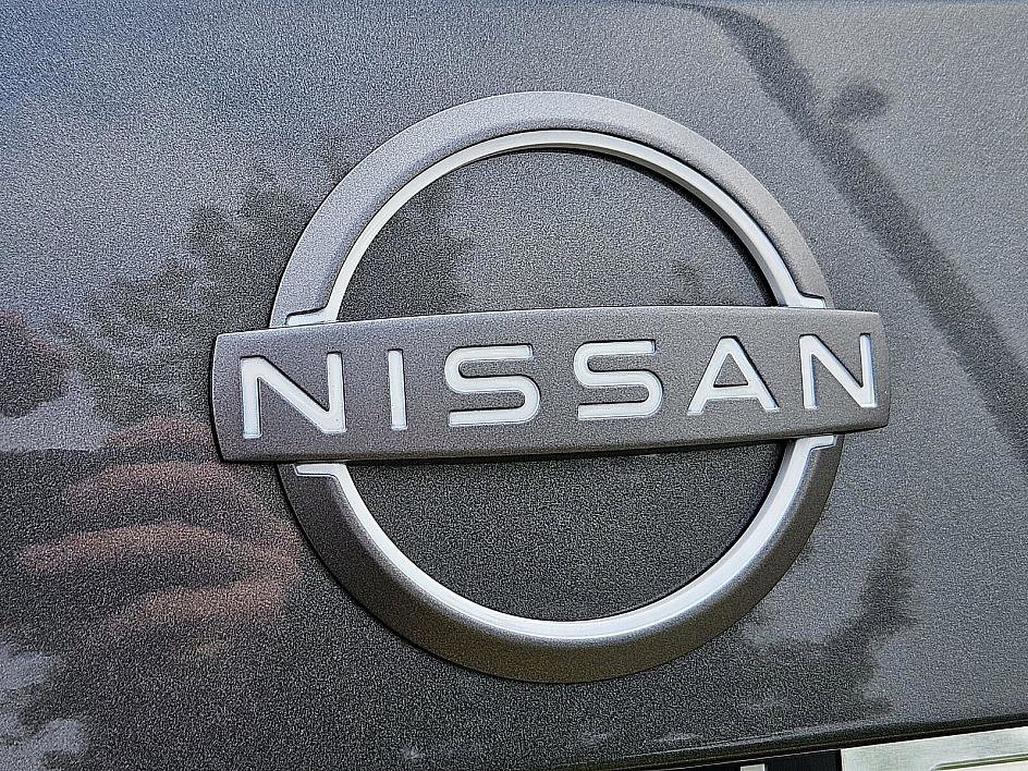 2025 Nissan Sentra SV photo 12