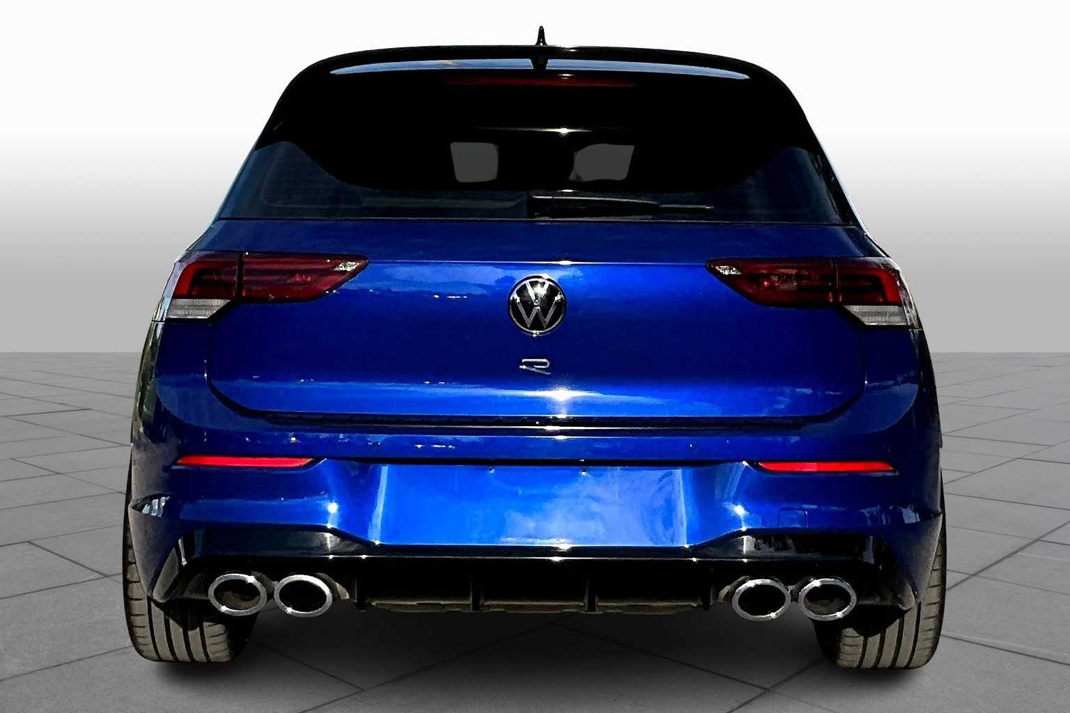 2024 Volkswagen Golf R photo 4