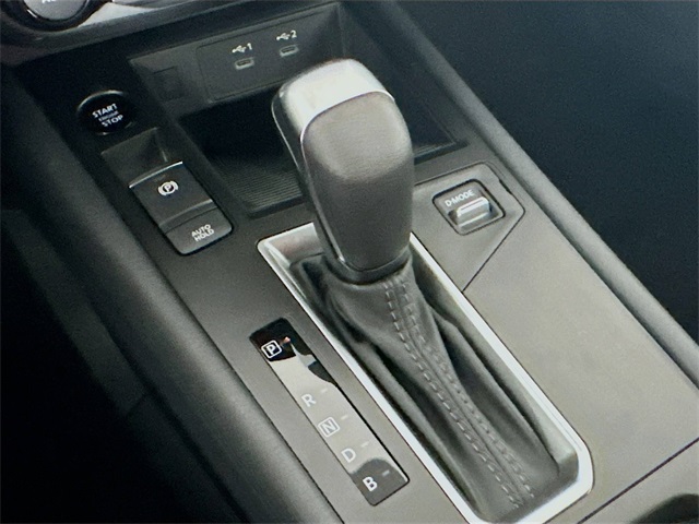 2026 Nissan Kicks SV photo 16