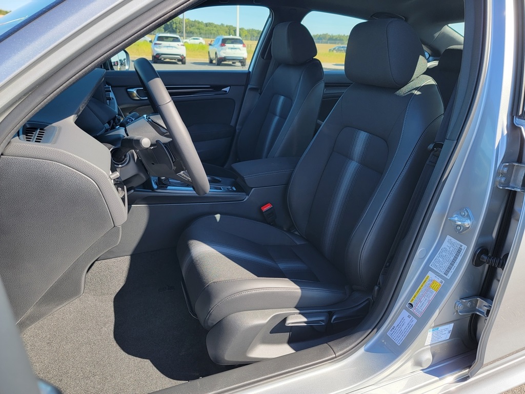 2026 Honda Civic Hybrid Sport photo 2