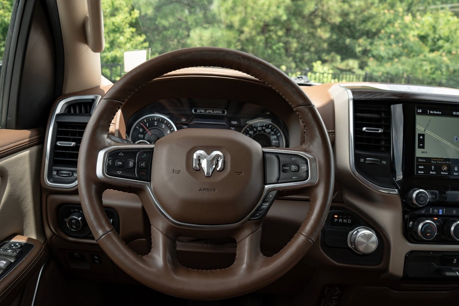 2019 Ram 1500 Laramie photo 24