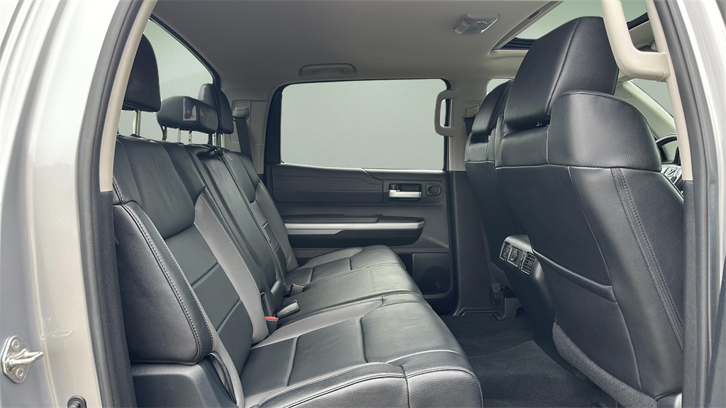 2018 Toyota Tundra Limited photo 17
