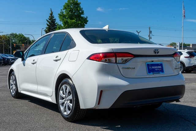2023 Toyota Corolla Hybrid LE photo 7