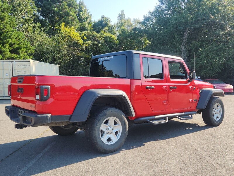 2020 Jeep Gladiator Sport S photo 3