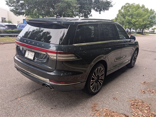 2020 Lincoln Aviator Black Label photo 5