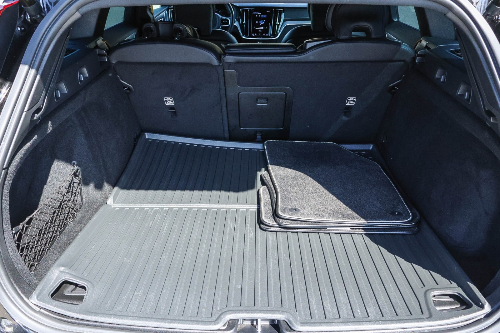 2021 Volvo V60 Polestar photo 18