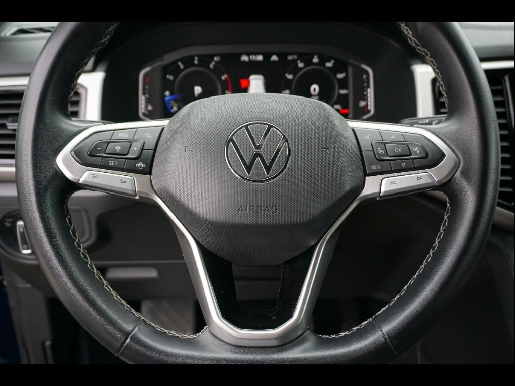 2022 Volkswagen Atlas Cross Sport SE Technology photo 11