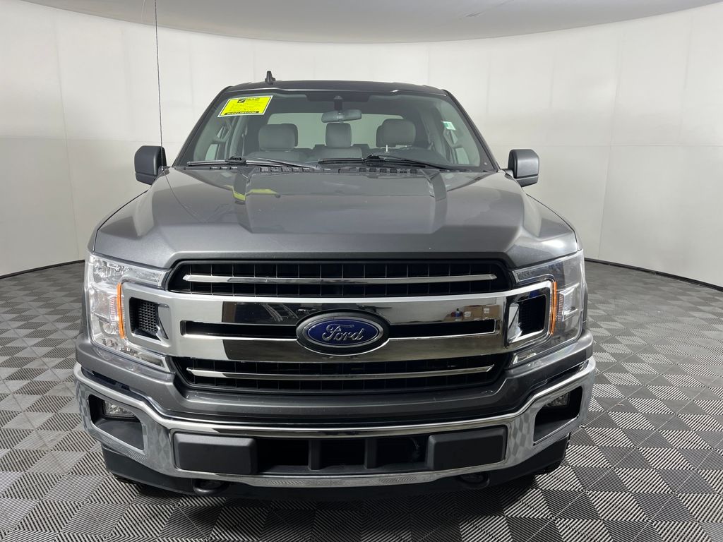 2020 Ford F-150 XLT photo 2