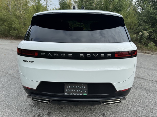 2024 Land Rover Range Rover Sport SE photo 6