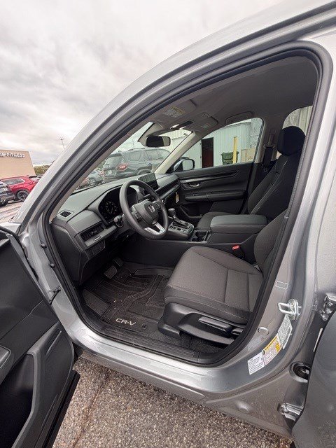 2026 Honda CR-V LX photo 17