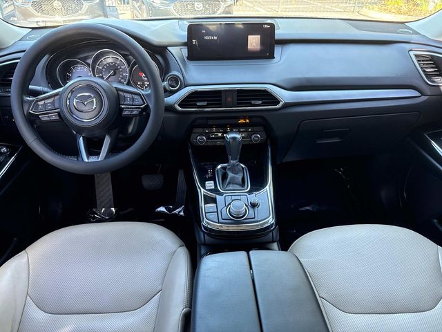 2021 Mazda CX-9 Touring photo 16