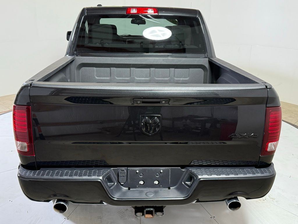 2015 Ram 1500 Express photo 3