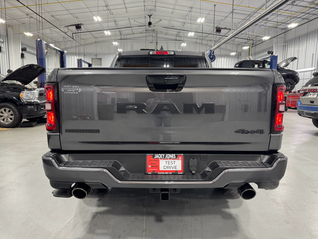 2025 Ram 1500 Big Horn photo 7