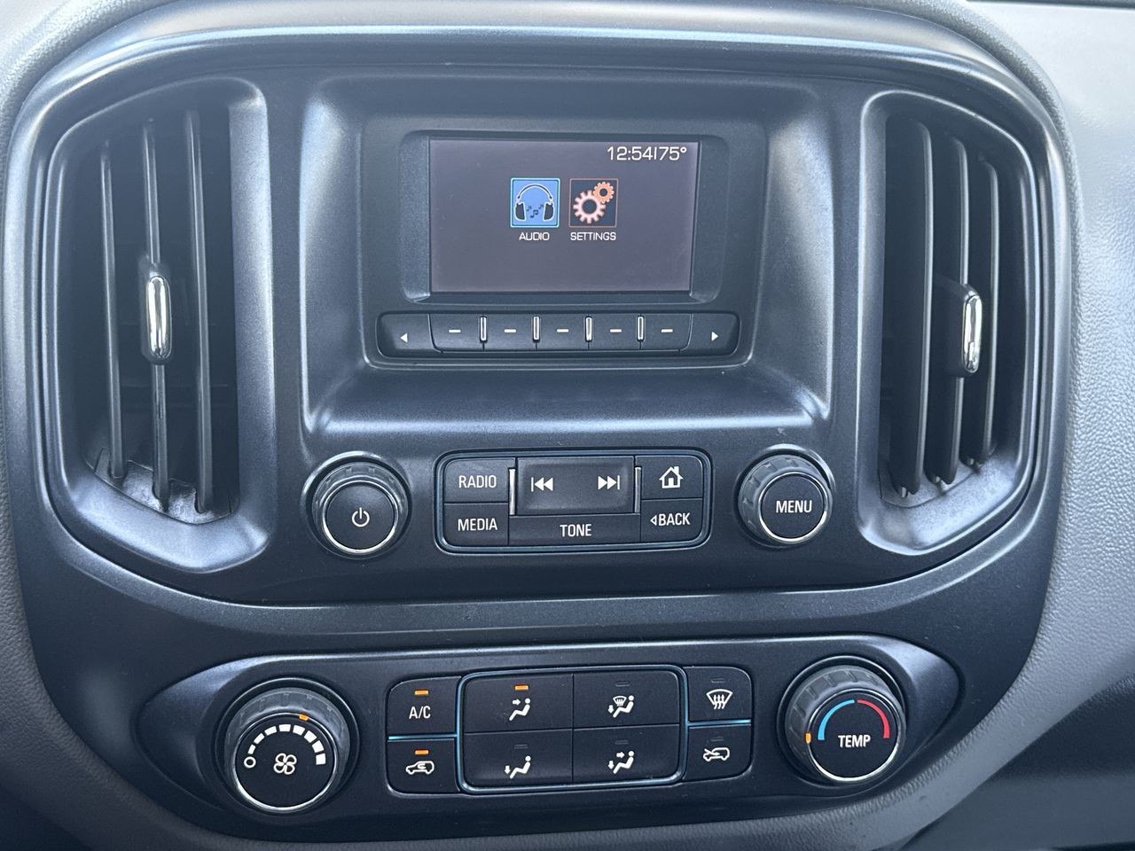 2015 Chevrolet Colorado photo 4