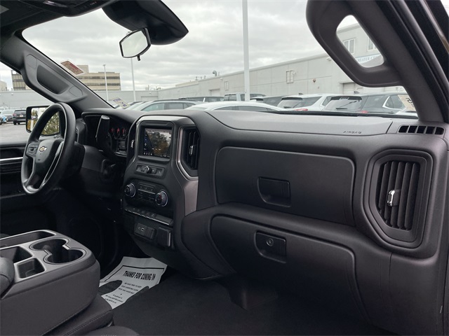 2024 CHEVROLET SILVERADO - Image 27