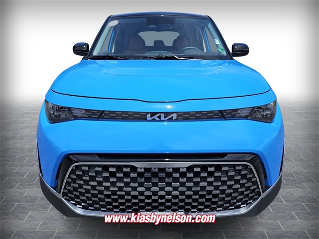 2025 Kia Soul EX photo 2