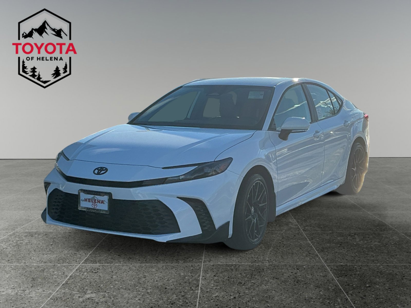 2026 Toyota Camry SE's photo