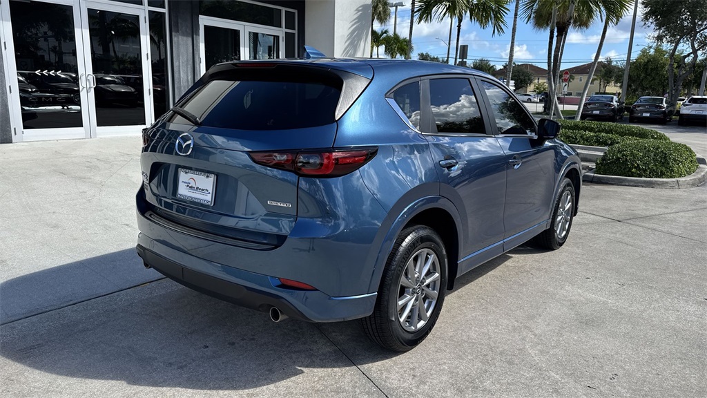 2024 Mazda CX-5 2.5 Select photo 3
