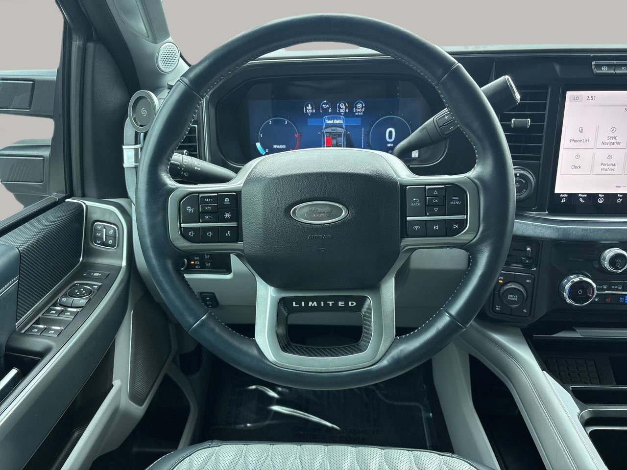 2024 Ford F-250 Limited photo 14