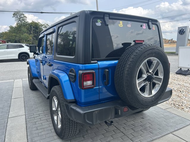 2022 Jeep Wrangler Unlimited Sahara photo 4