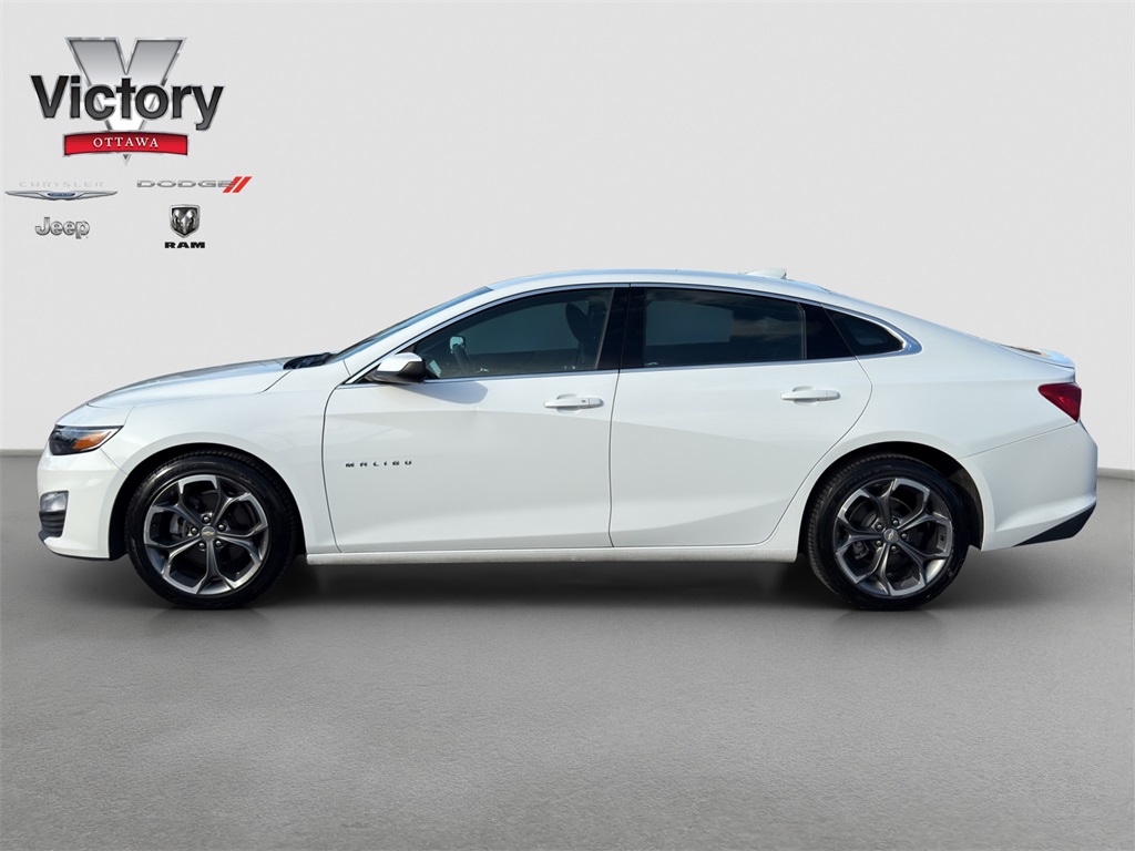2023 Chevrolet Malibu 1LT photo 3