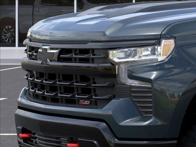 2025 Chevrolet Silverado Trail Boss LT photo 12