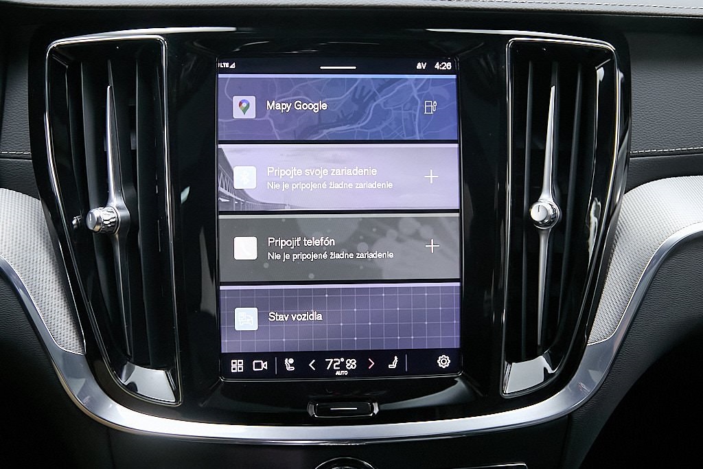 2023 VOLVO S60 - Image 21