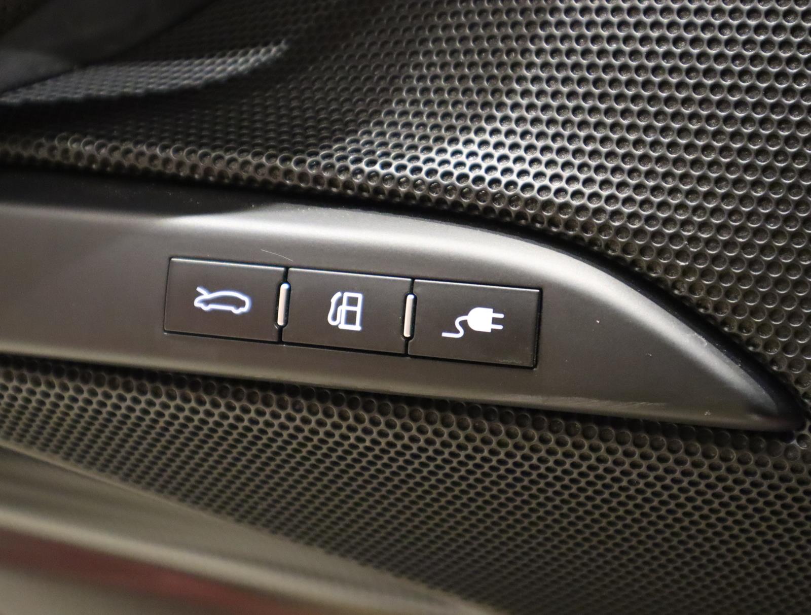 2023 Ferrari 296 GTB photo 24