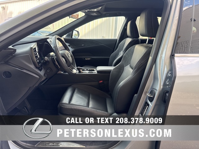 2024 Lexus RX 350h Luxury photo 23