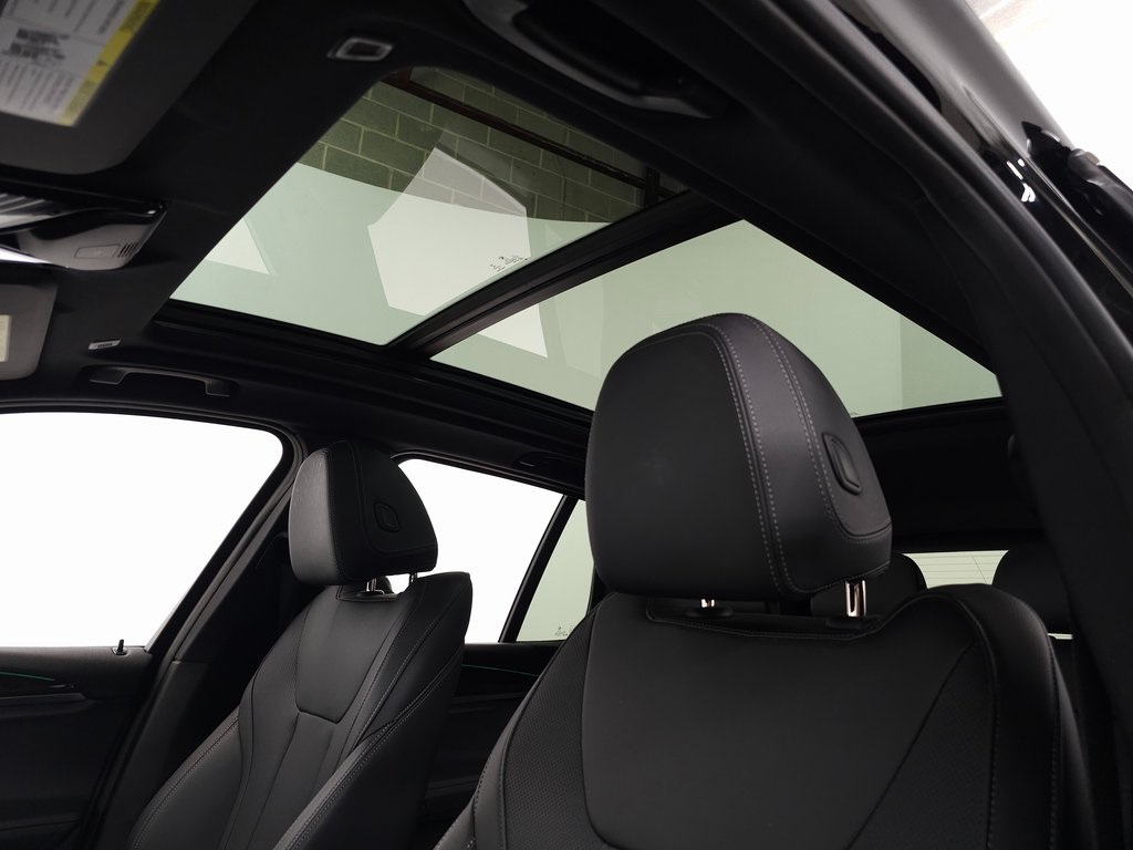 2023 BMW X3 - Image 18