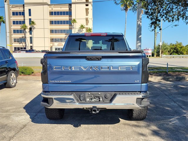 2024 Chevrolet Silverado 1500 LT photo 4
