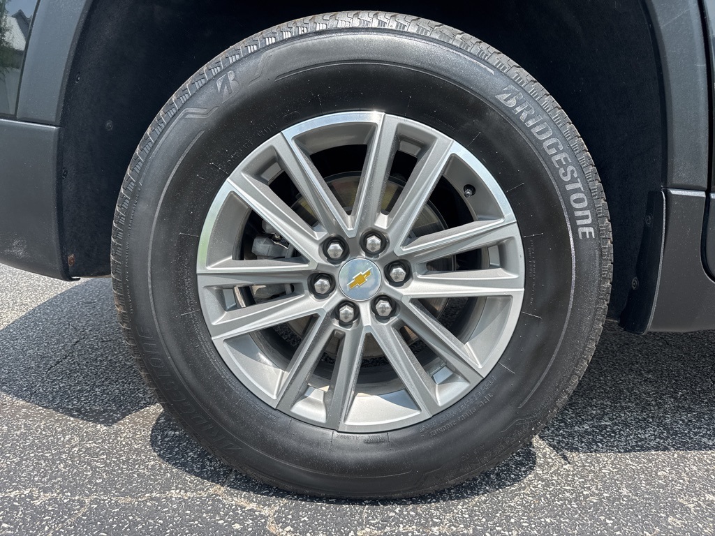 2022 Chevrolet Traverse Cloth photo 9