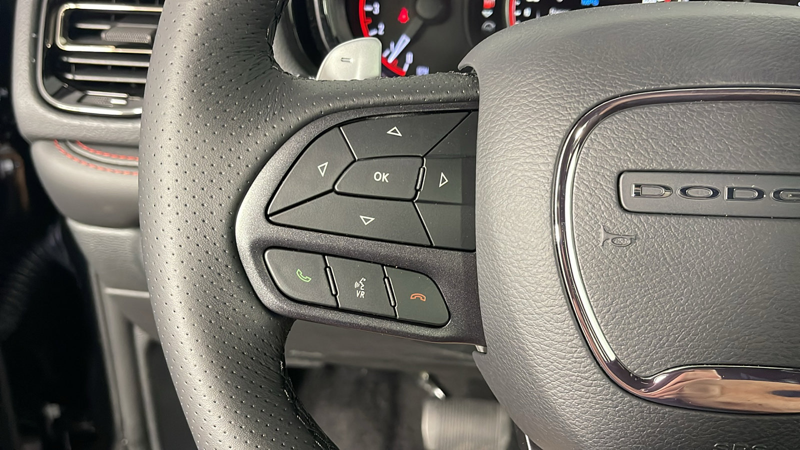 2025 Dodge Durango R/T Plus photo 29