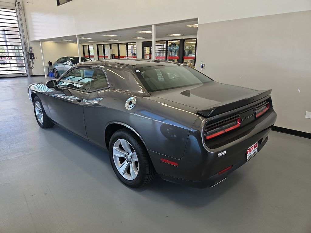 2023 Dodge Challenger SXT photo 18