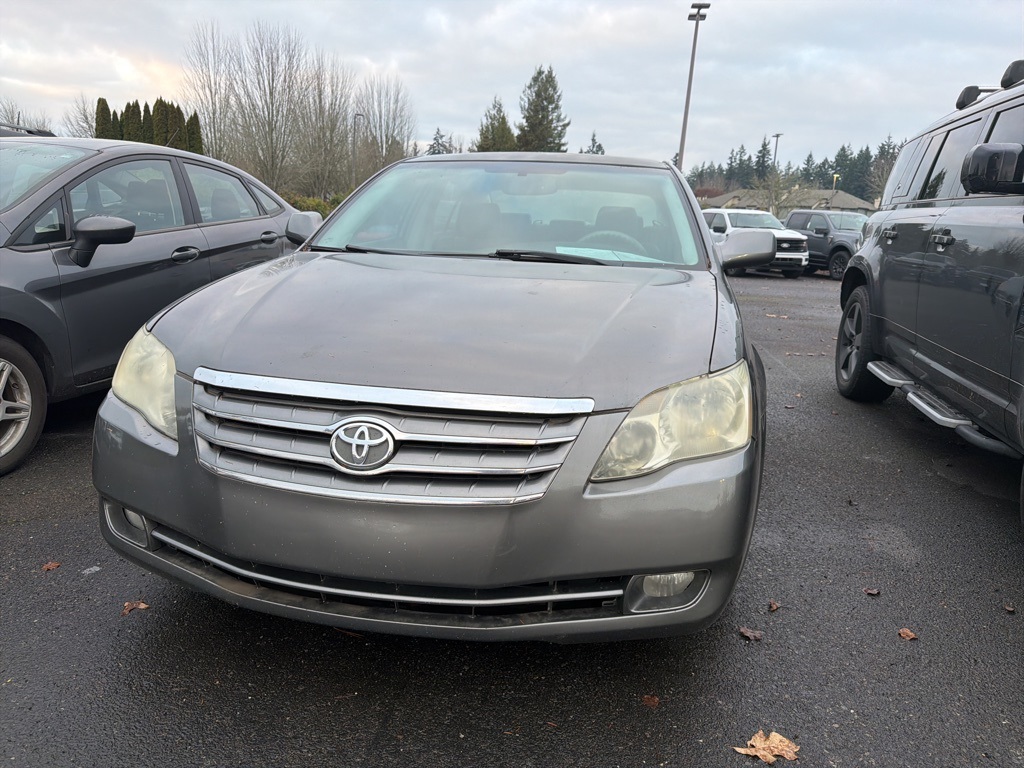 2006 Toyota Avalon photo 2