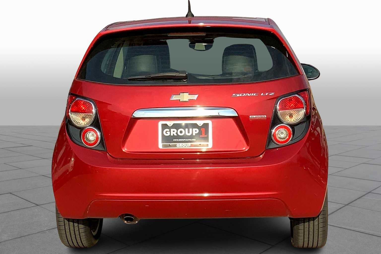 2013 Chevrolet Sonic LTZ photo 4