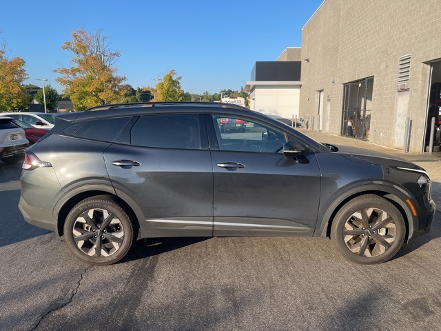 2023 Kia Sportage X-Line photo 3