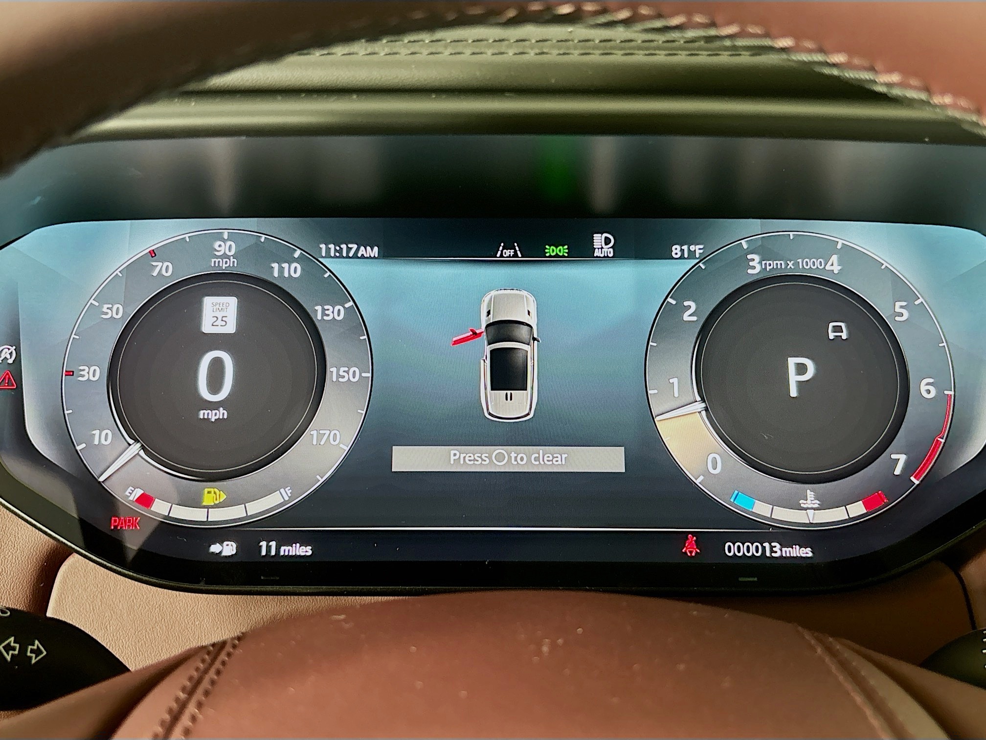 2025 Land Rover Range Rover Sport SE photo 9